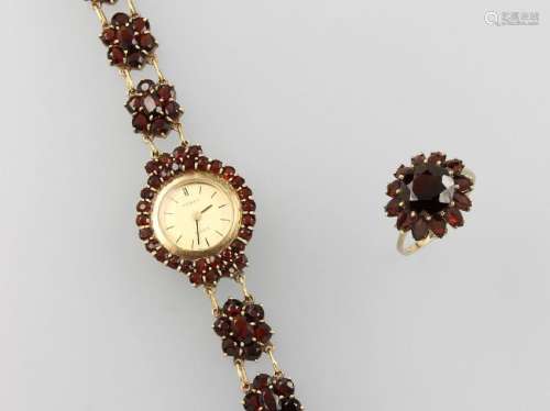 8 kt gold lot with garnets, approx. 1938