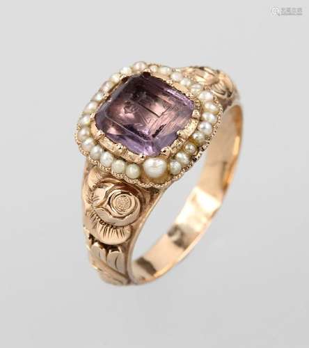 14 kt gold ring with amethyst