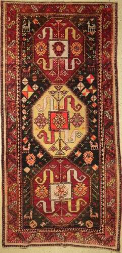 Kazak Rug (Cloudband Design),