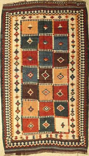 Qashqai 'Kilim',