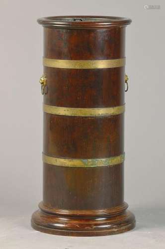 Large umbrella stand