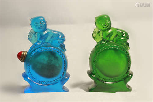 Two Chinese Glass Snuff Bottles