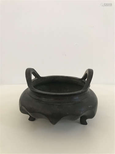 Chinese Bronze Censer w six character mark