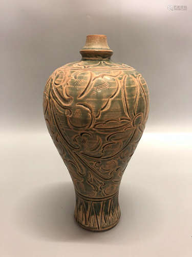 A YUE KILN MEI VASE, SONG DYNASTY