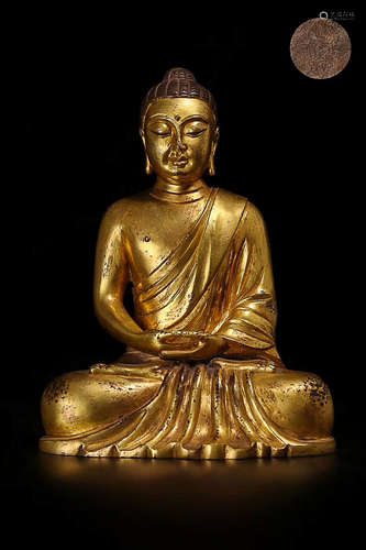 A MING DYNASTY BRONZE GILT BUDDHA STATUE, 14TH-17TH CENTURY