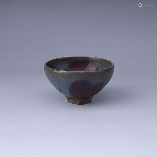 10-12TH CENTURY, A JUN KILN TEACUP, SONG DYNASTY