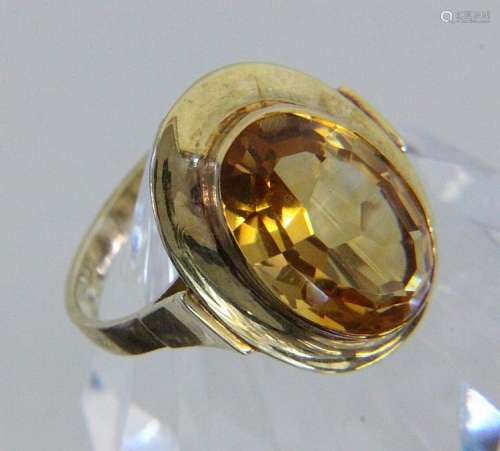 A LADIES' RING 585/000 yellow gold with citrine