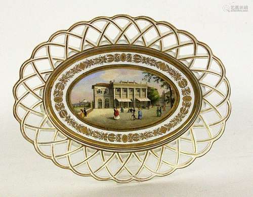 A DECORATIVE VIEW PLATE Alt-Wien 1806 Oval form