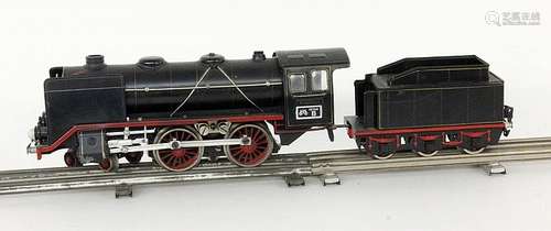 A MARKLIN LOCOMOTIVE WITH TENDER 1930s. 2-B