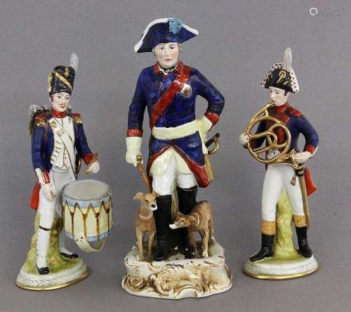 FREDERICK THE GREAT and two soldiers playing