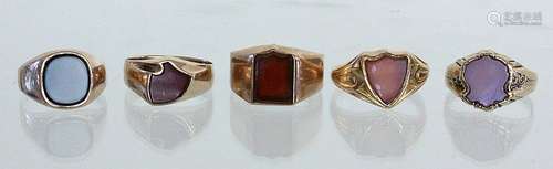 A LOT OF FOUR RINGS 333/000 yellow gold with