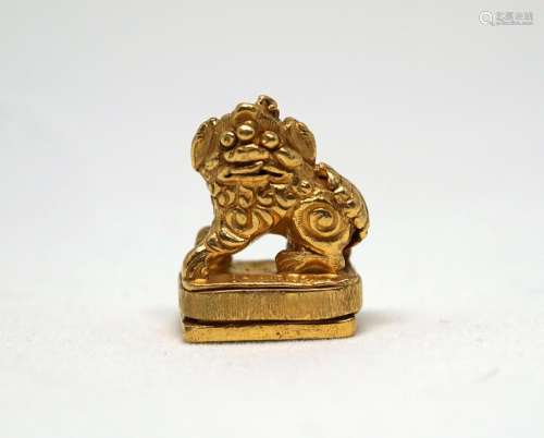 A Solid 22K Golden Lion Seal