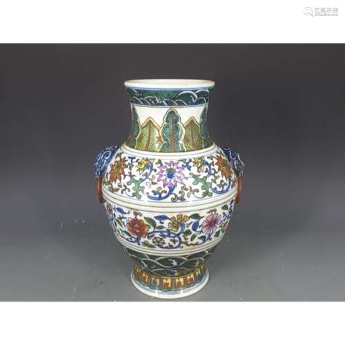 Chinese Dou Cai Vase