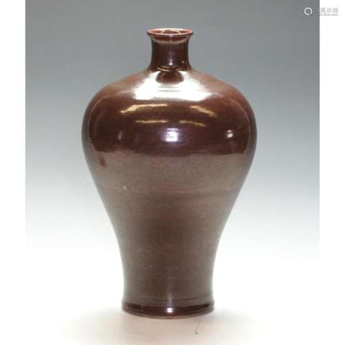 Maroon Maeping Vase