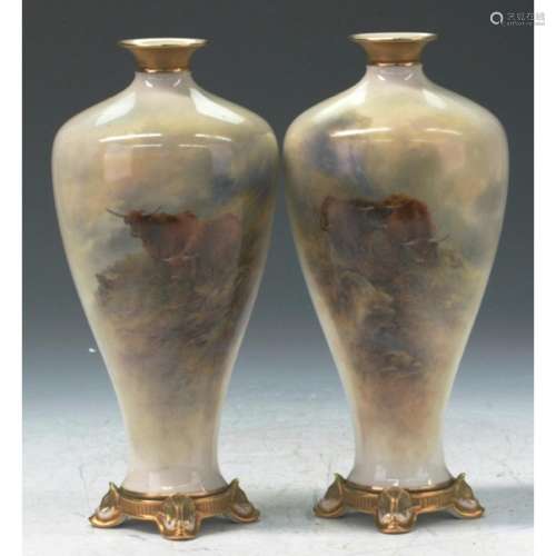 Pair Of Worcester Vase - John Stinton