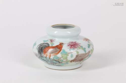 A Chinese Porcelain Water Pot With Painting