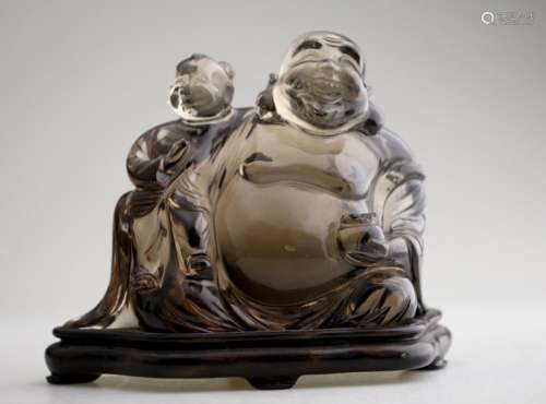 An Agate with Carved Two Happy Longevity Figures