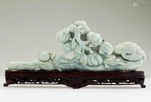 An Elegant Jadeite with Carved Ruyi and Fruits