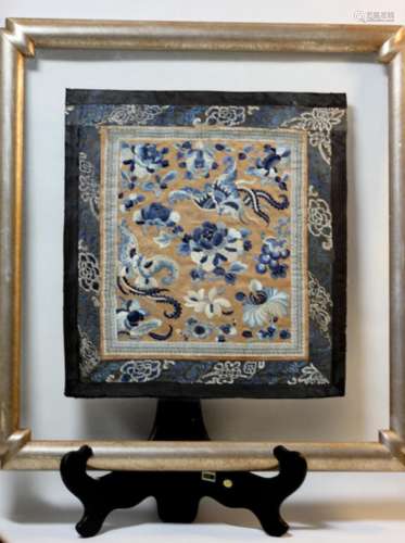 A Nice Chinese Framed Silk Embroidery Painting