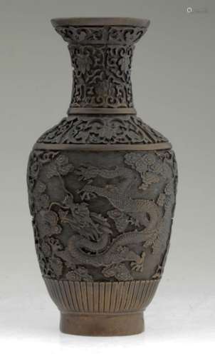 A Superb Chinese Bronze Vase.