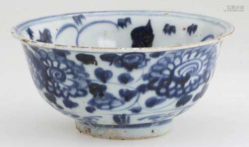 A Nice Ming Dynasty Blue and White Porcelain Bowl