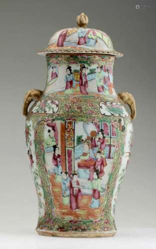 A Large Chinese Rose Medallion Urn Vase with Lid