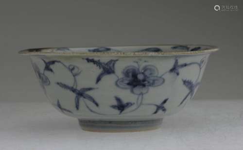 A Nice Chinese Ming Dynasty Blue and White Bowl