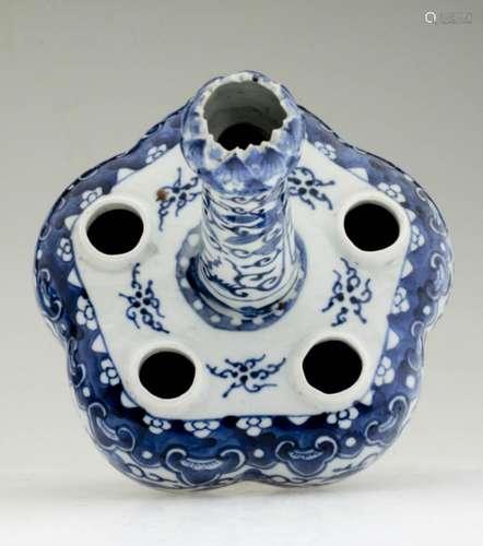 An Elegant Chinese Blue & White Five-Hole Vase