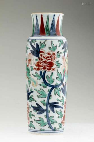 A Nice Chinese Ming Dynasty WuCai Porcelain Vase.