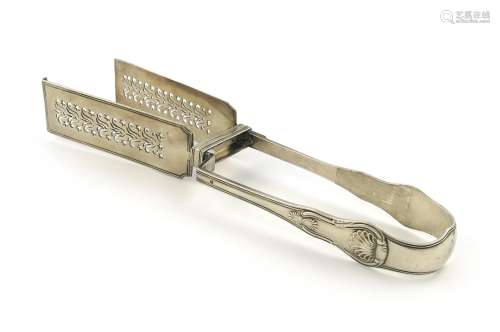A pair of George IV silver King's pattern asparagus tongs, by Eley and Fearn, London 1820, the