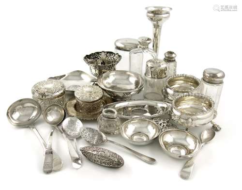 A mixed lot of silver items, various dates and makers, comprising: a pair of George III salt