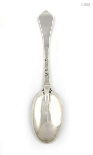 A Queen Anne silver Dog-nose spoon, by Thomas Spackman, London 1704, the oval bowl with a plain