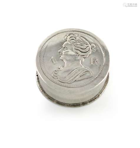 An early 18th century silver patch box, maker's mark IA, possibly for John Albright, circular