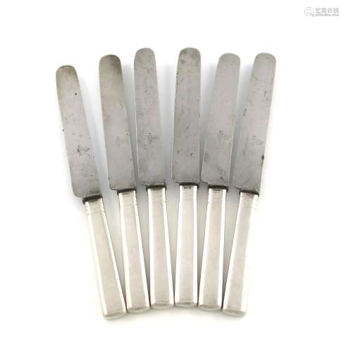 A set of six late 19th century Russian silver table knives, circa 1870, tapering faceted rectangular