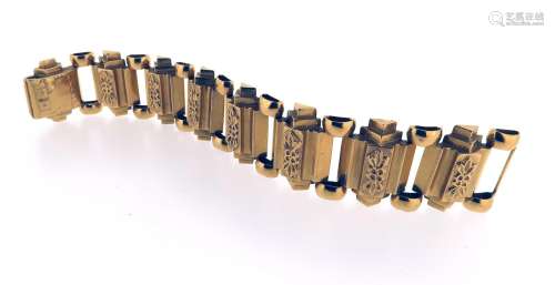 A tank track gold bracelet, with textured and foliate decoration, 18.5cm long, 48g