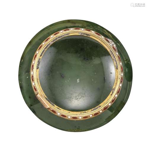 A Russian gold-mounted nephrite part-circular box by Feodor Afanasiev (missing cover), of compressed