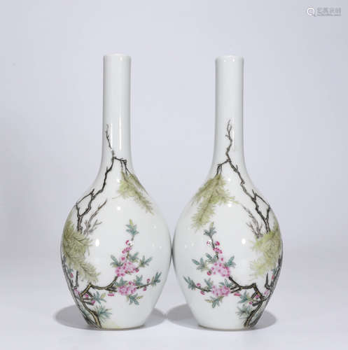 Chinese Famille Orse Porcelain Vase