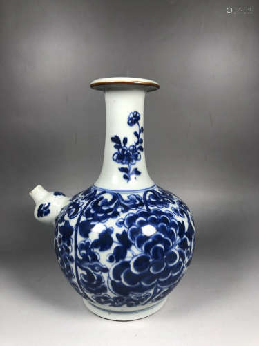 Chinese Blue and White Porcelain Pot