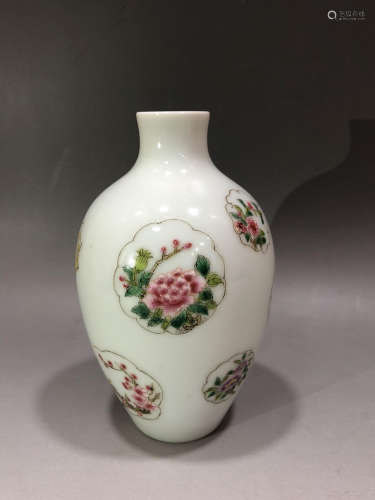 Famille Rose Porcelain Vase with Flowers