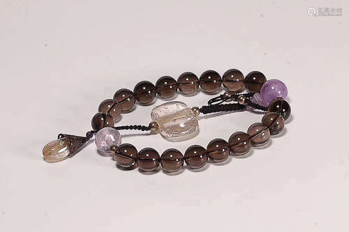 A PALACE TEA CRYSTAL PRAYER BEADS