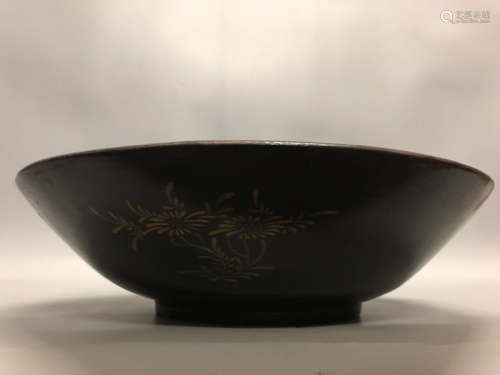17-19TH CENTURY, A LACQUERWARE PLATE, QING DYNASTY