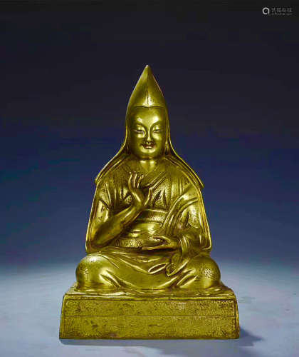 16TH CENTURY, A ZONGKABA DESIGN GILT BRONZE FIGURE