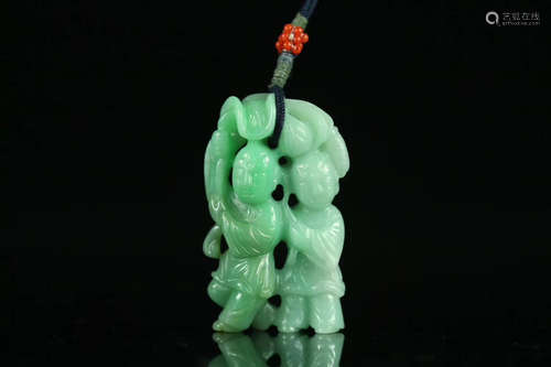 A OLD JADEITE PENDANT