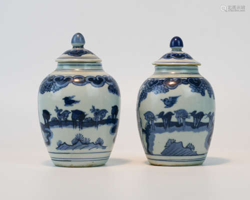 PAIR OF BLUE AND WHITE DEERS PATTERN JAR