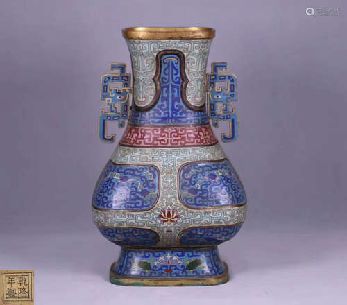 A CLOISONNE ENAMEL DOUBLE EARS VASE