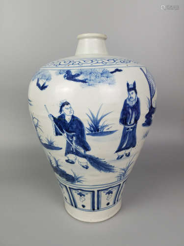 A BLUE AND WHITE FIGUER STORY VASE