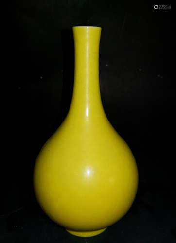 Qianlong Mark, A Yellow Glazed Vase