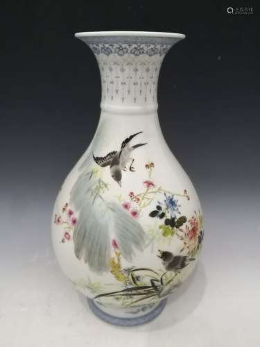 Cheng Yiting, A Famille Rose Vase