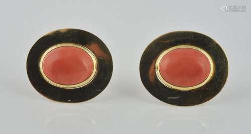 Vintage Salmon Coral & Gold Disc Clip Earrings