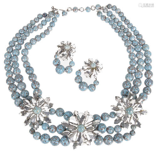 1958 Christian Dior designer turquoise glass bead festoon necklace